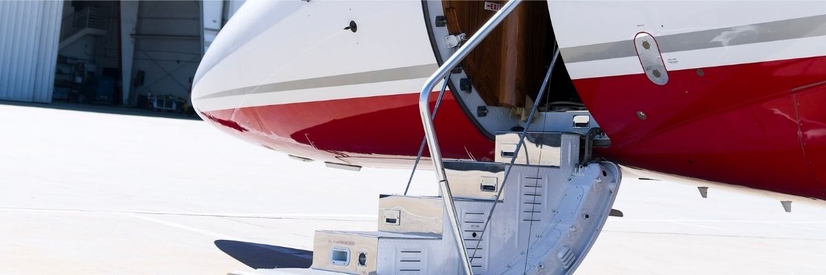 Naples Florida Private Jet Travel: Why APF Is a Wealth Hub