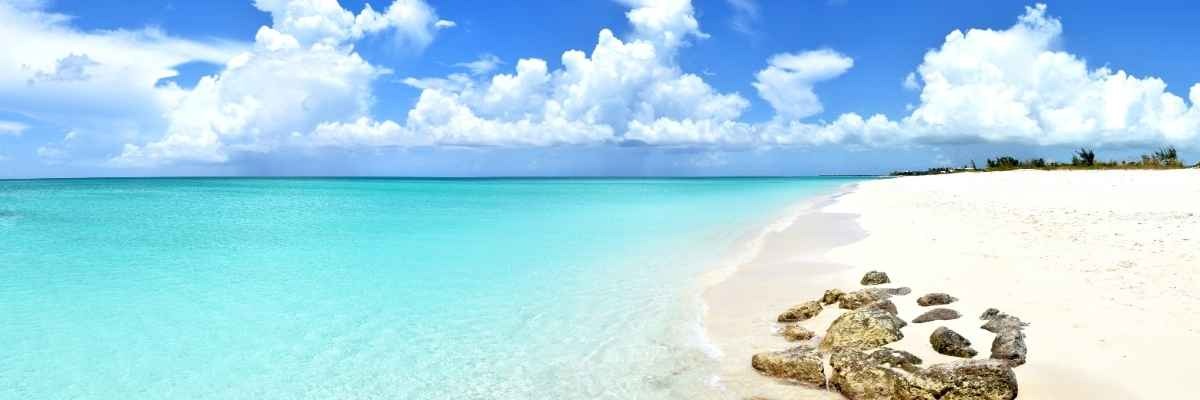 Private Jet Turks and Caicos: Fly to PLS in 2026