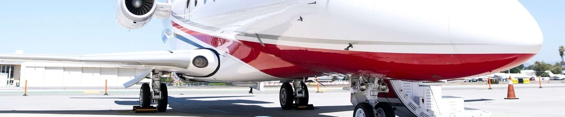 Learjet Aircraft Guide: Models Still Flying for Charter