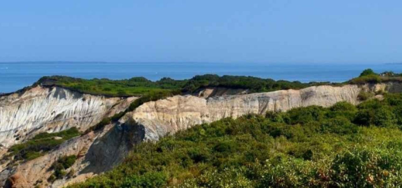 Martha's Vineyard Airport: Fall 2026 Private Jet Guide