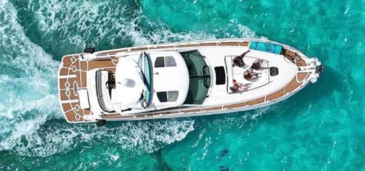 Private Jet vs Yacht: The Fall 2026 Charter Guide