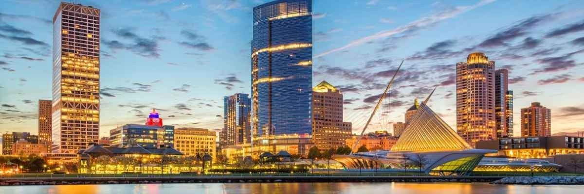 Teterboro to Milwaukee Private Jet: A 2026 Guide to the New York–Midwest Corporate Corridor