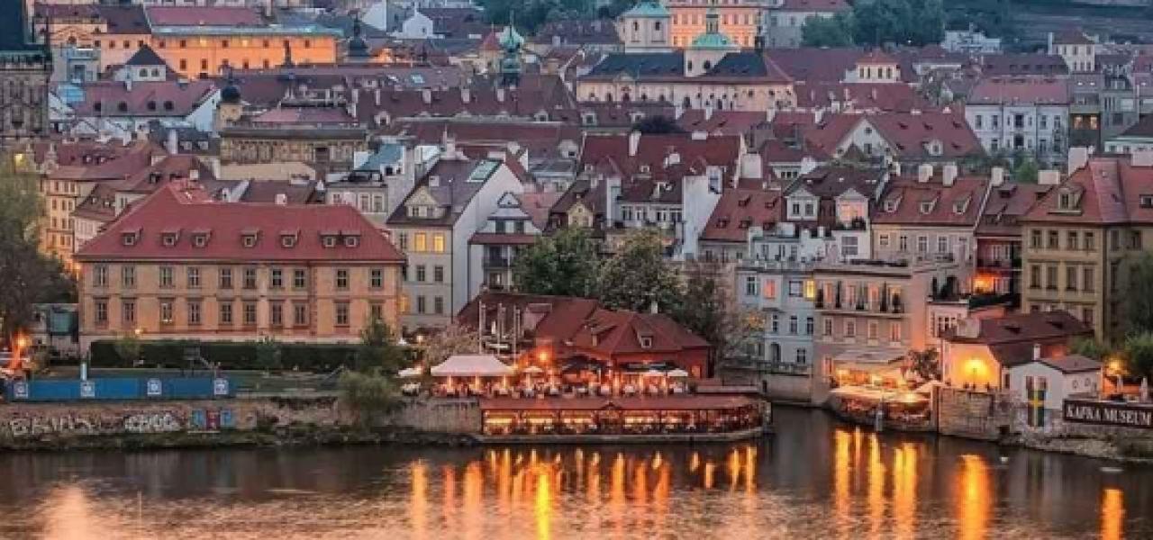 Private Jet to Prague: Fall 2026 PRG Charter Guide