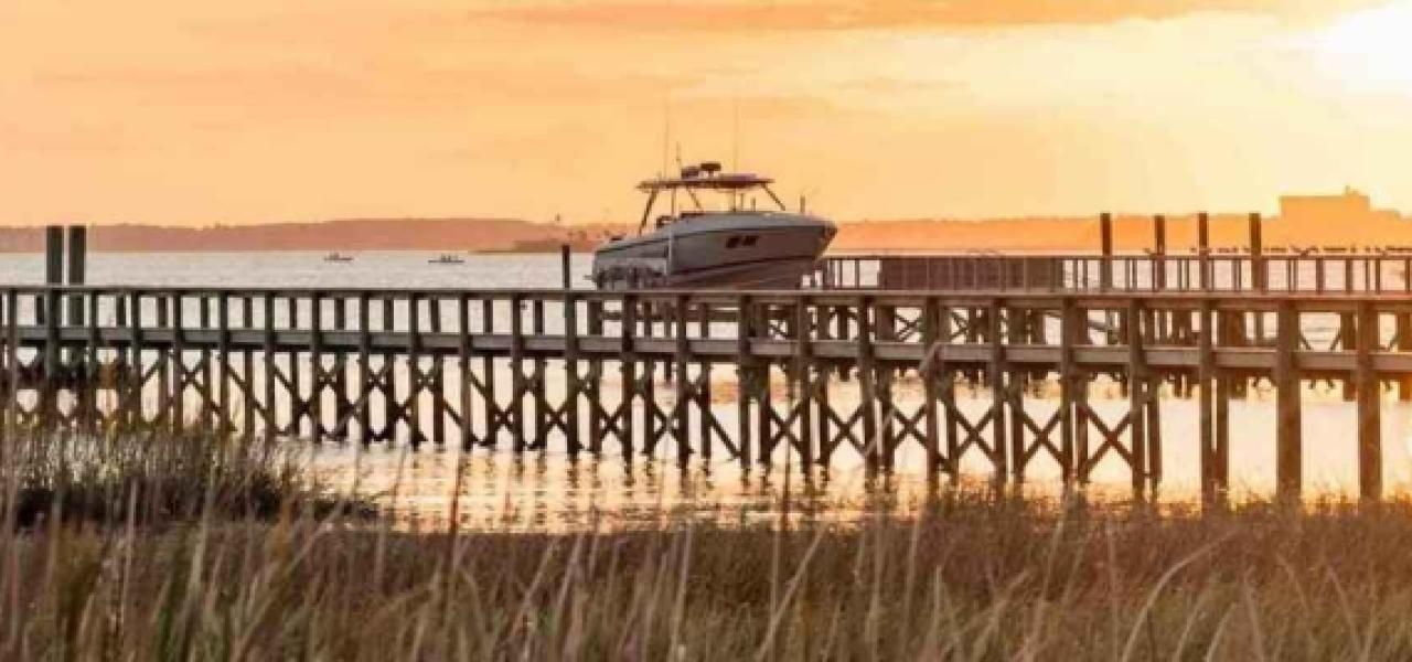 Private Jet to Charleston, SC: CHS vs. JZI 2026 Guide