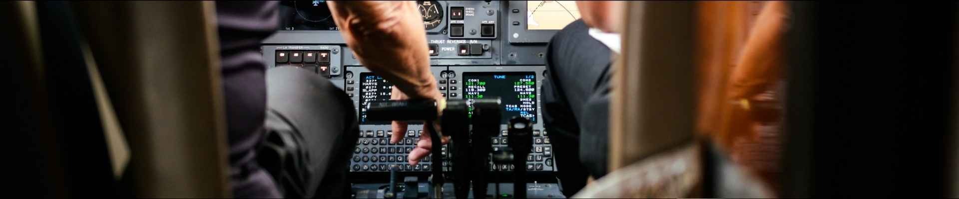 Falcon 2000LXS: Range, Cabins, and Transatlantic Charter