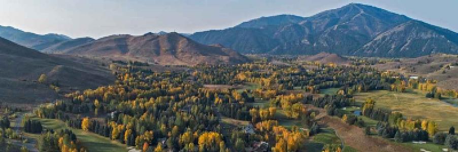 Private Jet to Sun Valley Summer 2026: Allen & Company Week and SUN Airport Access