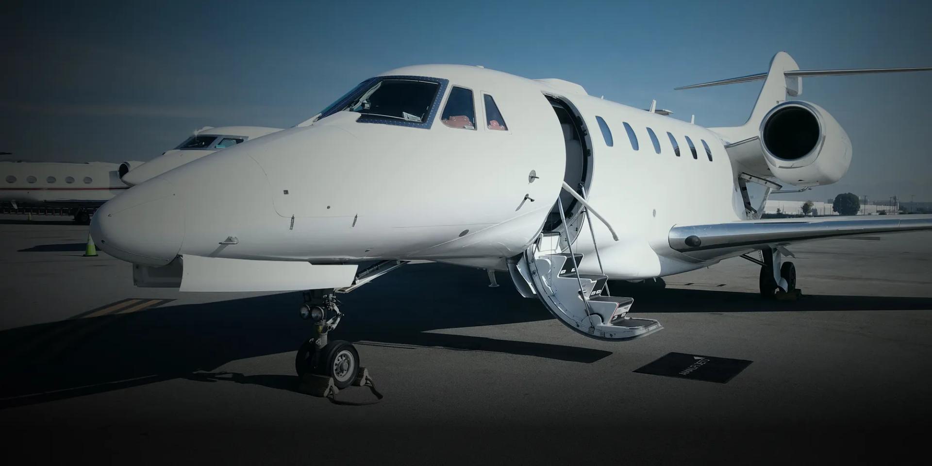 Super Midsize private jet charter