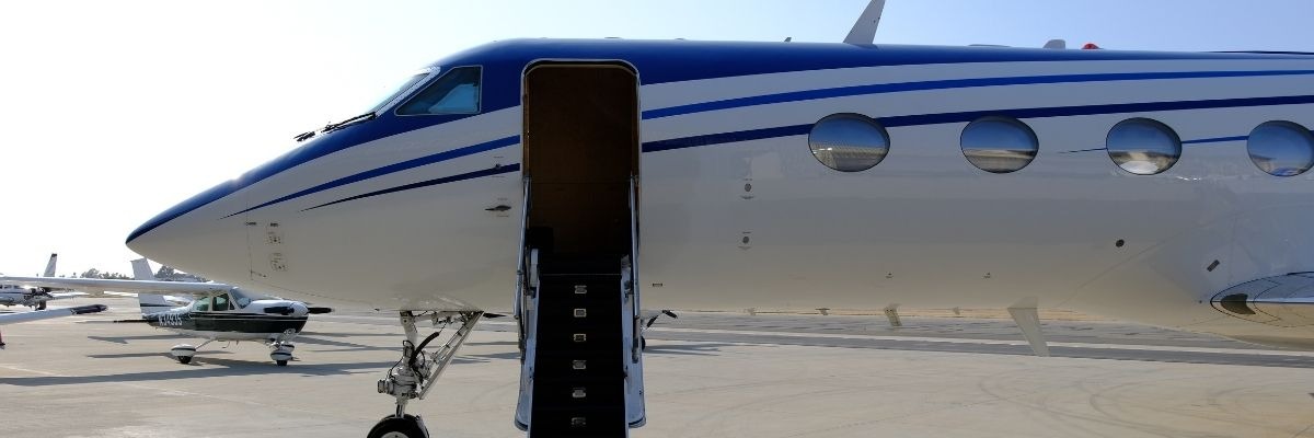 Gulfstream G-IV Charter Guide 2026: The Legacy Heavy Jet That Still Leads